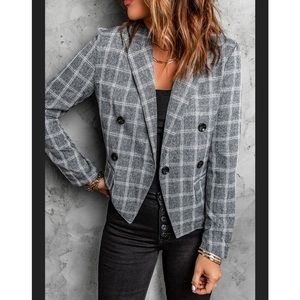 Chic Gray Plaid Double Breasted Look Blazer
